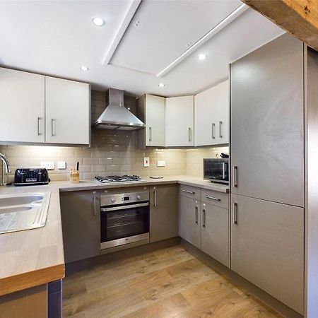 Wagtail Lodge Foy Bagian luar foto