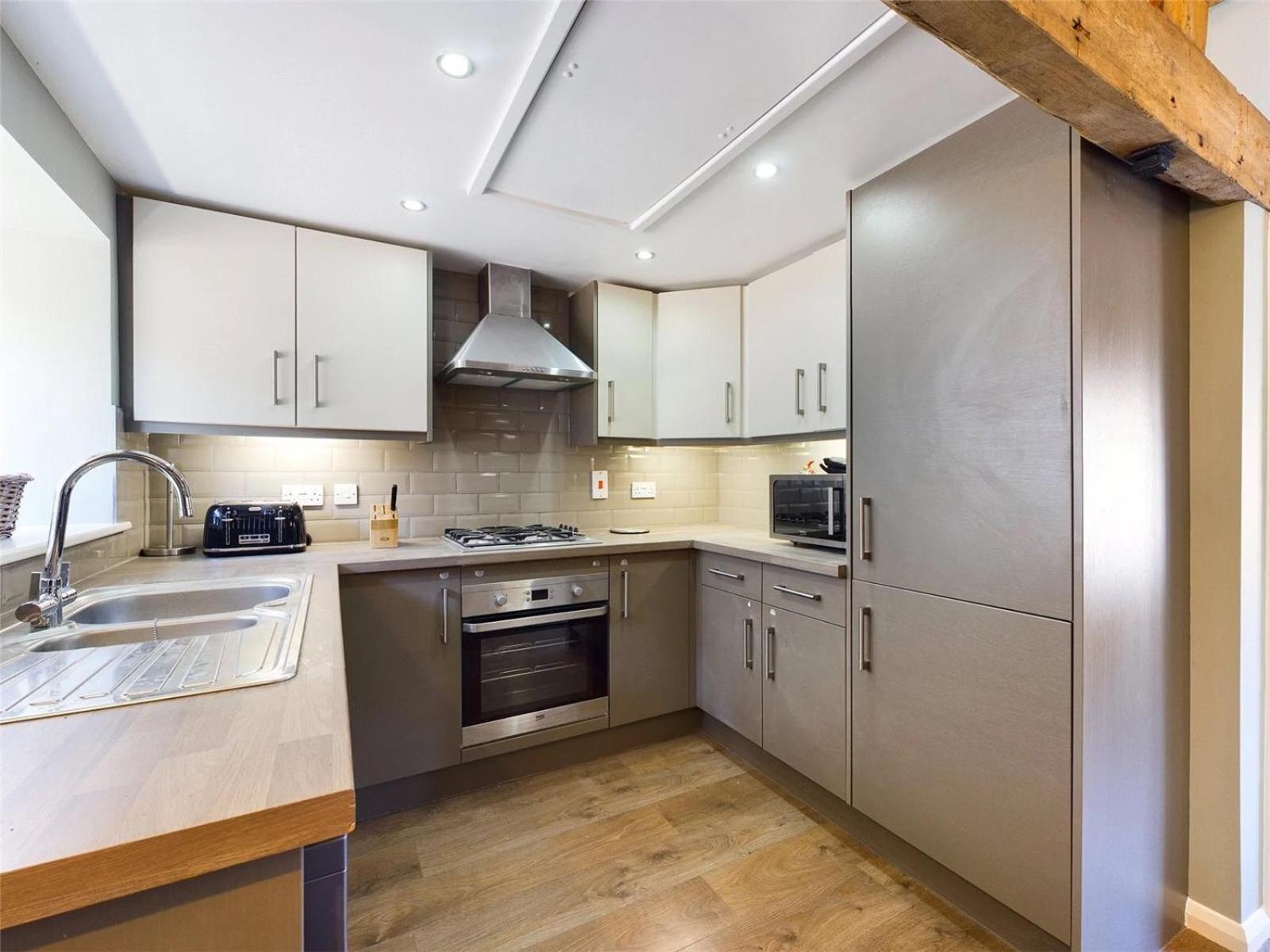 Wagtail Lodge Foy Bagian luar foto