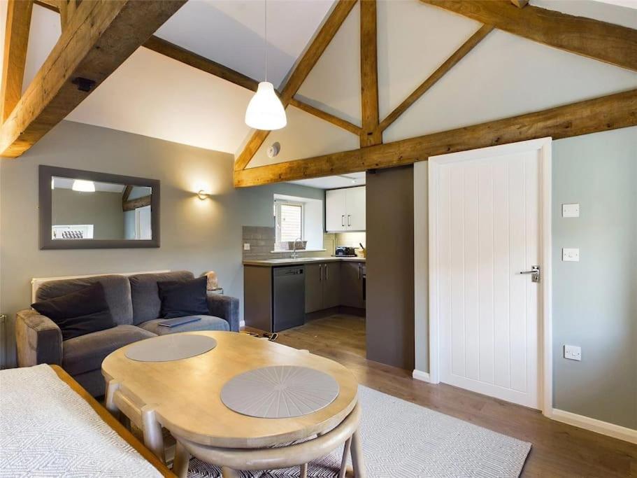 Wagtail Lodge Foy Bagian luar foto