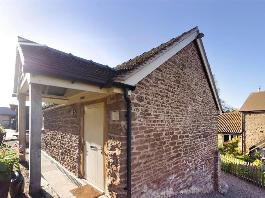 Wagtail Lodge Foy Bagian luar foto